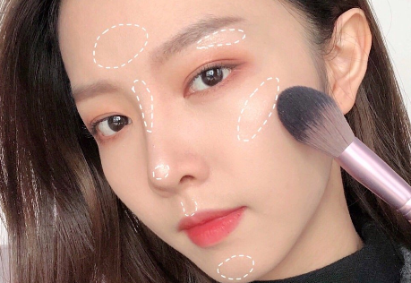 南寧化妝學(xué)校：學(xué)會修容高光，進階臉 ??? 