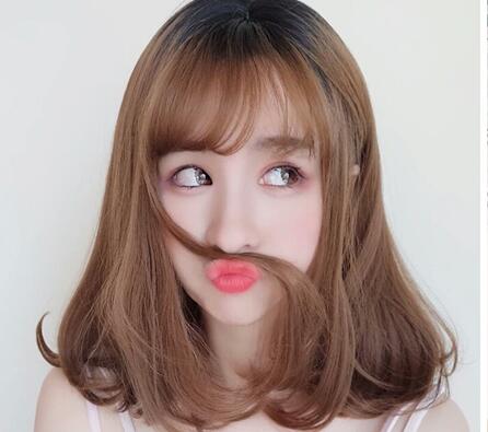 南寧美發(fā)學(xué)校：實(shí)用長(zhǎng)發(fā)內(nèi)扣技巧