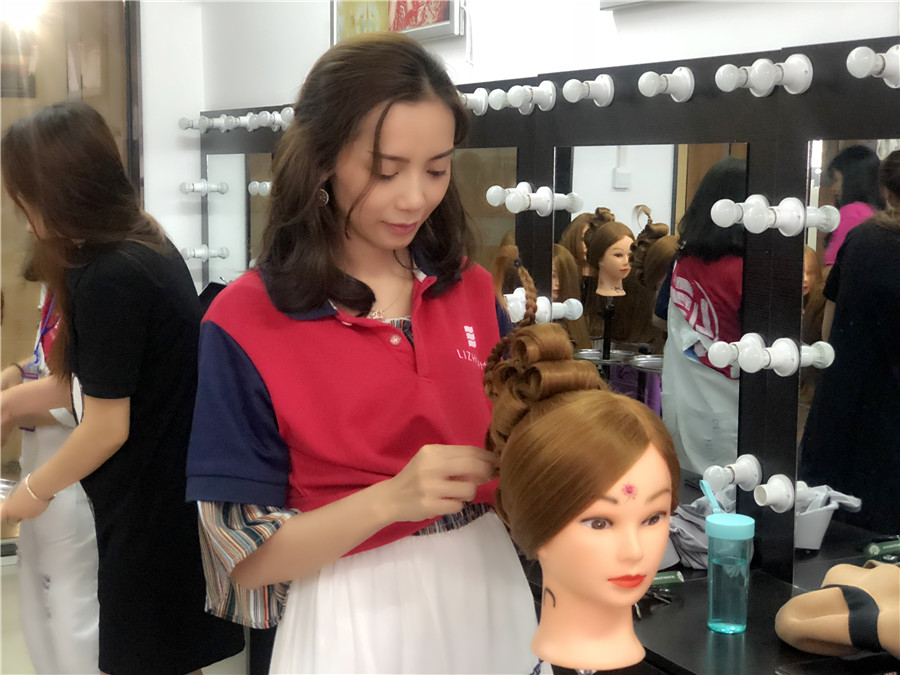 南寧化妝課堂：東方美人婉約之美