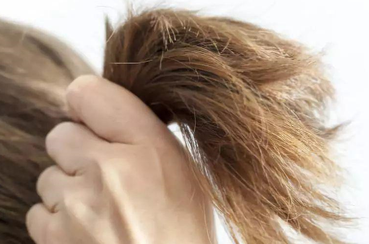 南寧美發(fā)學校：如何改善頭發(fā)毛糙