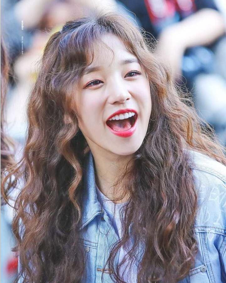 1615347825201811.jpg v2-1e563603d92c4f1c0e0441a9fb4234c5_hd.jpg