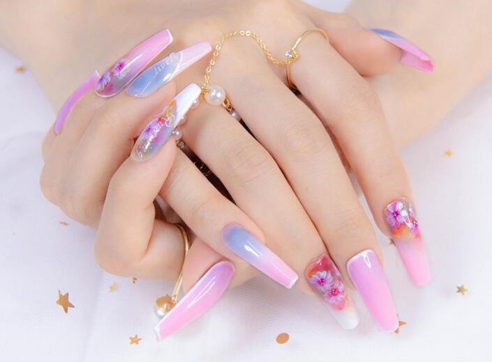 小雛菊美甲，南寧美甲學校排行榜推薦