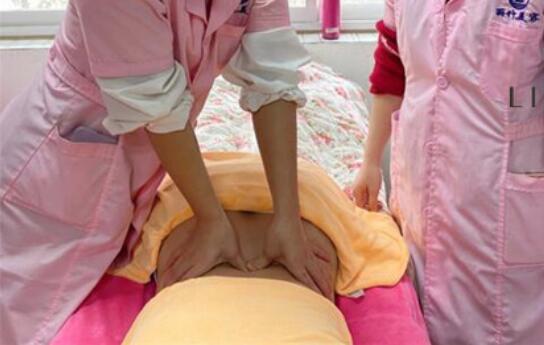 如何給腰部和腎部按摩？南寧美容師培訓正規(guī)學校教你