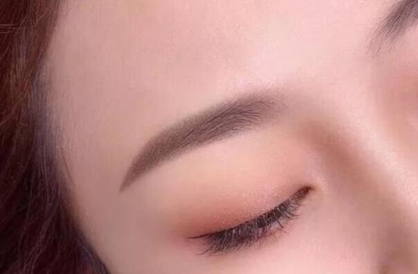 條眉為什么不上色？廣西正規(guī)紋繡培訓幫你解答