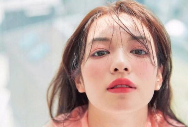 如何畫裸妝？快來南寧專業(yè)化妝學(xué)校學(xué)習(xí)