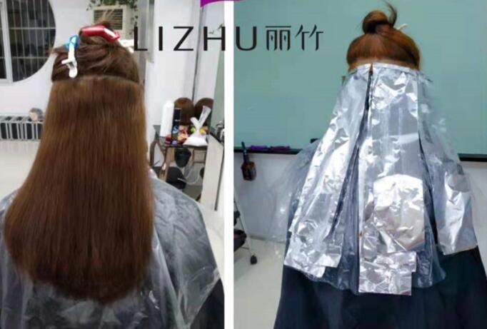 正確褪淺的技巧，南寧美發(fā)課堂正在講解