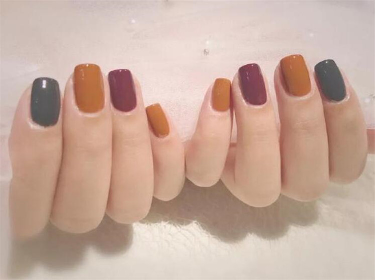 美甲配色技巧，廣西美甲培訓(xùn)機(jī)構(gòu)分享作品案例