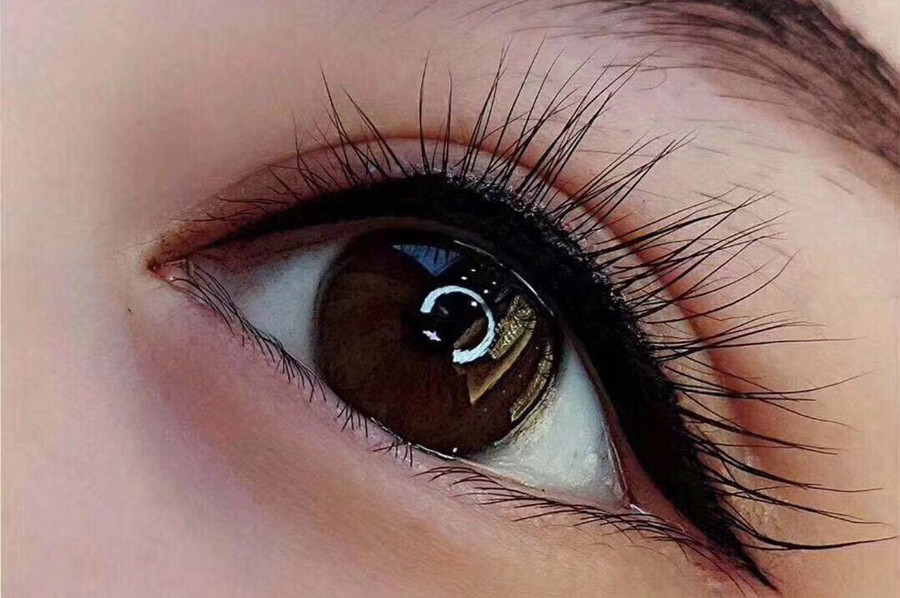 廣西專業(yè)紋繡培訓(xùn)：紋美瞳線后如何洗臉？