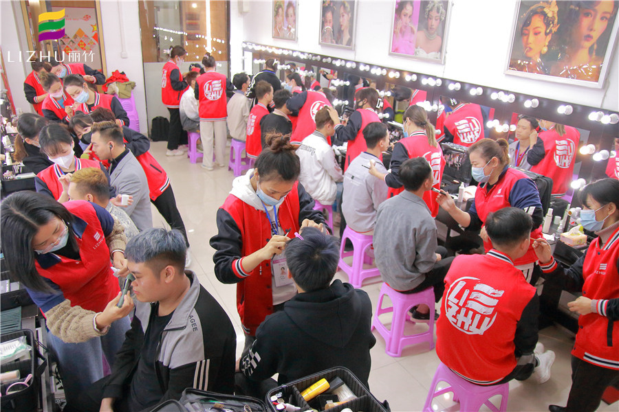 男士妝容的化妝技巧，南寧彩妝培訓(xùn)分享