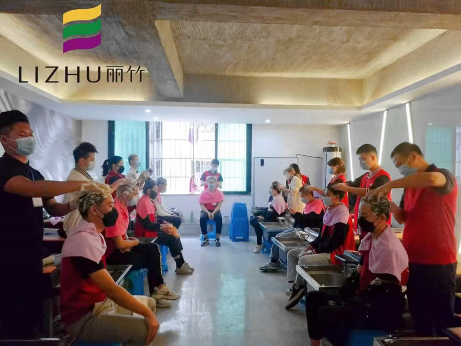 分享中式洗頭步驟，告訴你南寧哪里可以學(xué)洗頭