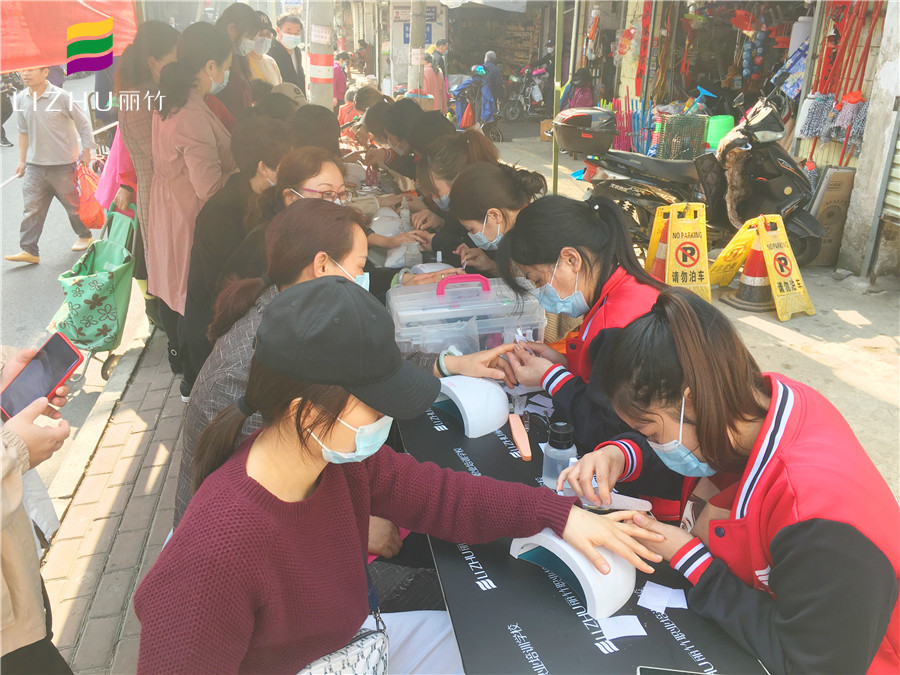 南寧美甲公益活動 | 麗竹學員現(xiàn)場暖人心