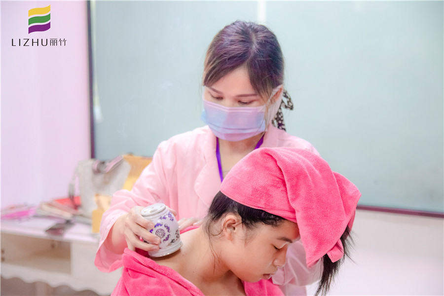 艾灸次數(shù)越多越好嗎？快聽南寧中醫(yī)美容培訓(xùn)班老師怎么說