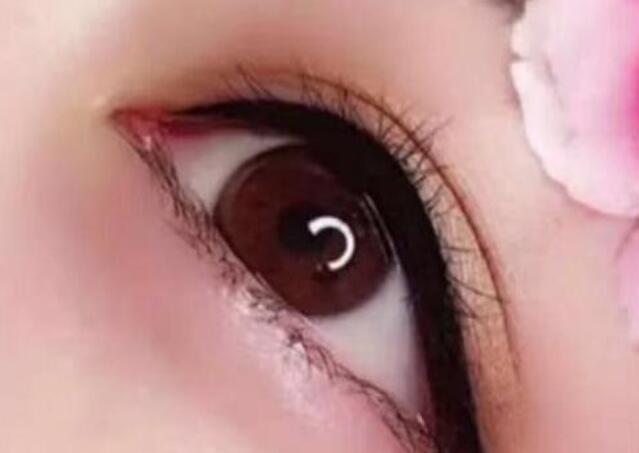 美瞳線需要紋小尾巴嗎？南寧紋繡專業(yè)學(xué)校課程