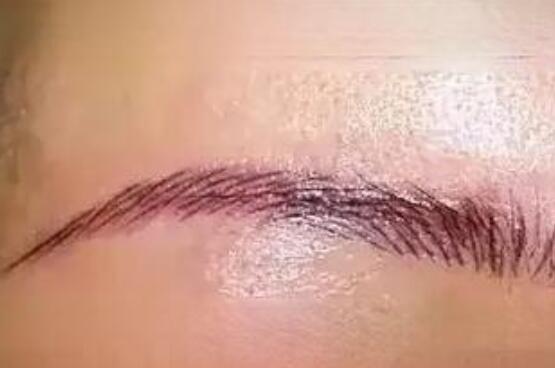 改“紅眉的”處理方法|南寧紋繡學(xué)校一對一教學(xué)