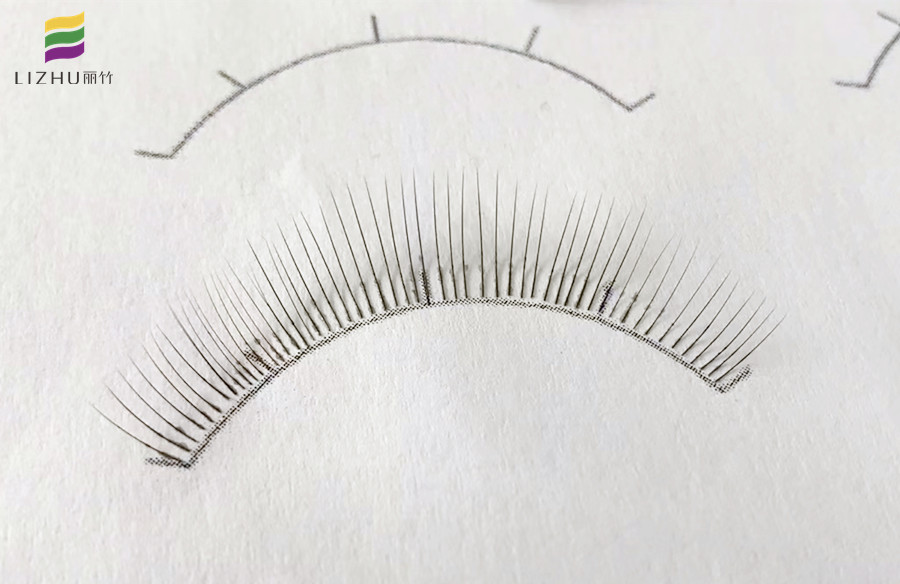 美睫練習(xí)方法多樣化，南寧美睫紋繡學(xué)校為你推薦