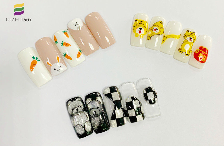 零基礎(chǔ)學(xué)美甲，廣西美甲專業(yè)學(xué)校學(xué)員作品欣賞