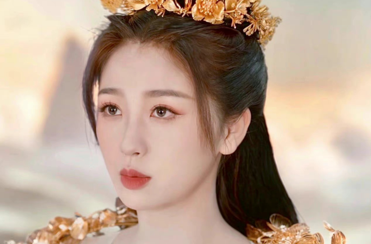 息山神女的眼妝教程，真的又仙又御