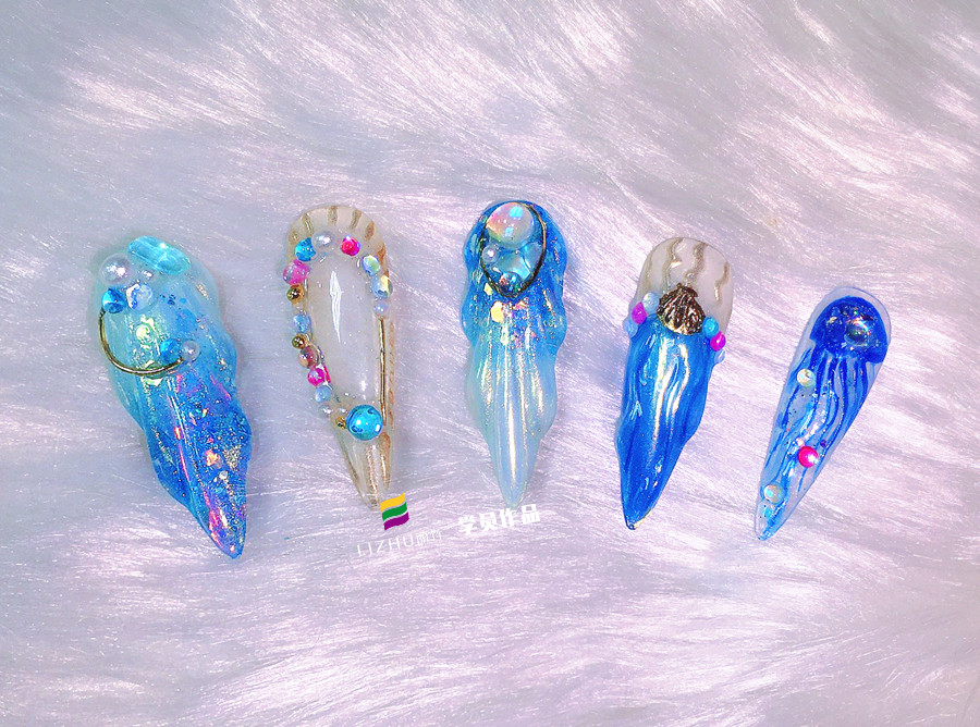 美人魚(yú)美甲、泡泡美甲、玫瑰雕花美甲 |  南寧美甲短期培訓(xùn)班作品