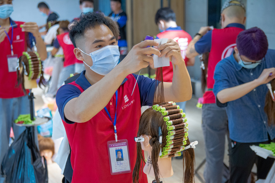 美發(fā)新手上杠，南寧燙染培訓(xùn)基礎(chǔ)