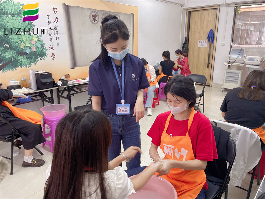 美甲手部護(hù)理的重要性，廣西美甲實操教學(xué)