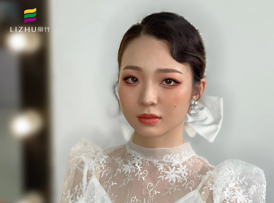 婉約韓式新娘 ，廣西專業(yè)化妝培訓(xùn)造型學(xué)校作品
