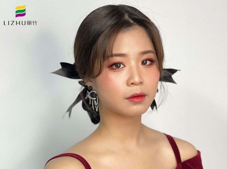 時(shí)尚簡約造型，廣西美妝師專業(yè)學(xué)校作品