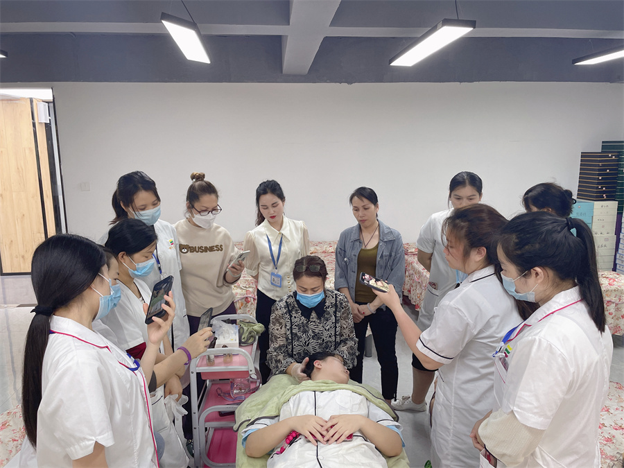 春季頭療的好處！南寧養(yǎng)生頭療美容學(xué)校分享