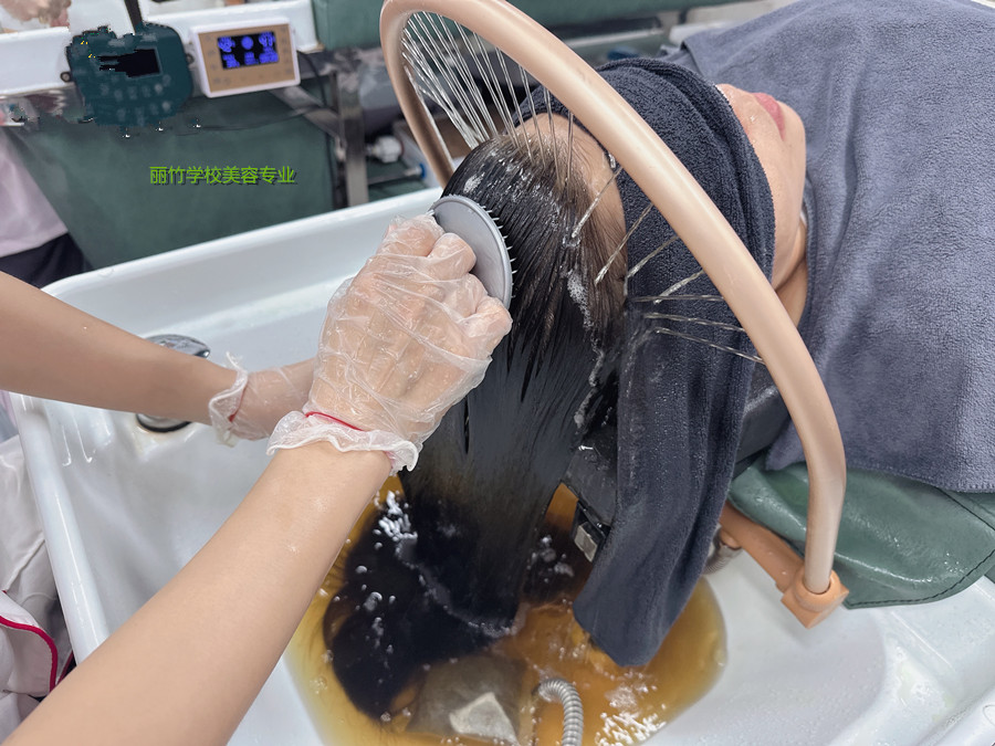 南寧學(xué)頭療洗護(hù) | 南寧頭療洗護(hù)培訓(xùn)