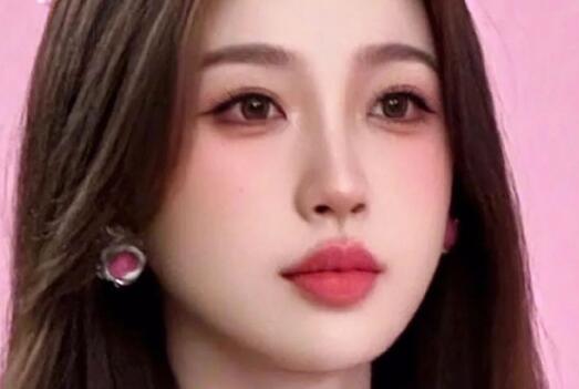 廣西化妝學基礎：溫柔約會妝