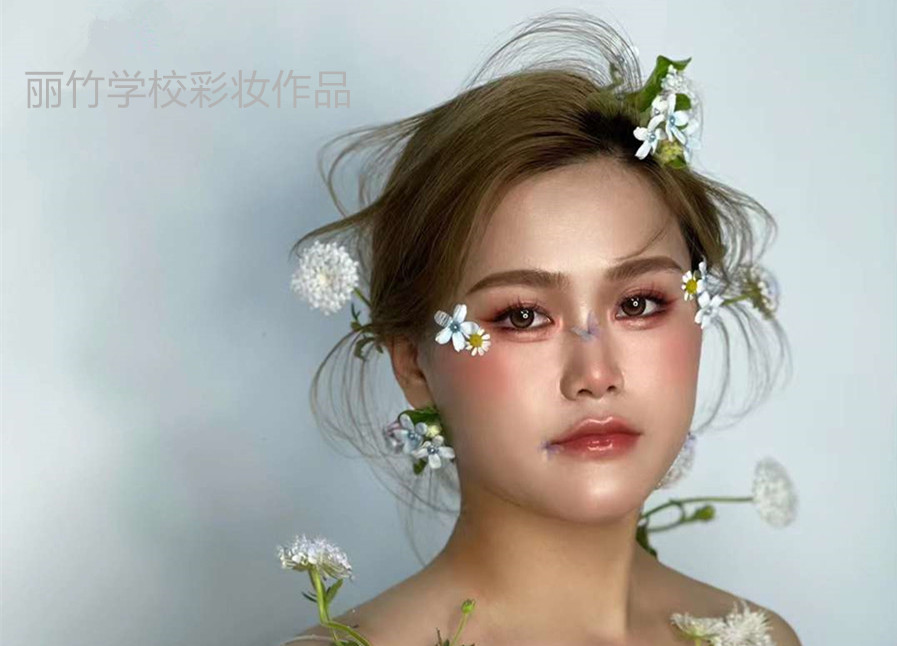 抽絲新娘造型，零基礎(chǔ)學(xué)化妝作品