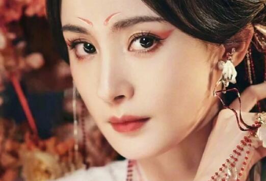 《狐妖小紅娘》眼妝教程，廣西化妝時尚培訓