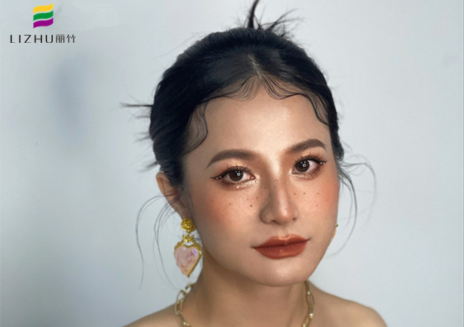 極簡(jiǎn)輕奢造型，南寧彩妝寫真作品