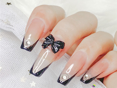 法式腮紅美甲&蝴蝶結(jié)法式美甲，南寧美甲學(xué)徒必學(xué)款式