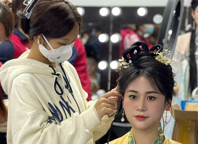 漢服造型設(shè)計(jì)，南寧培訓(xùn)漢服造型師作品