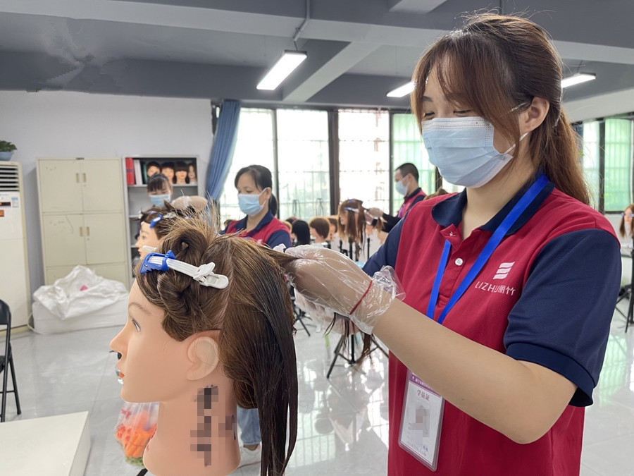 1704851671305723.jpg 13845847926851909786.jpg