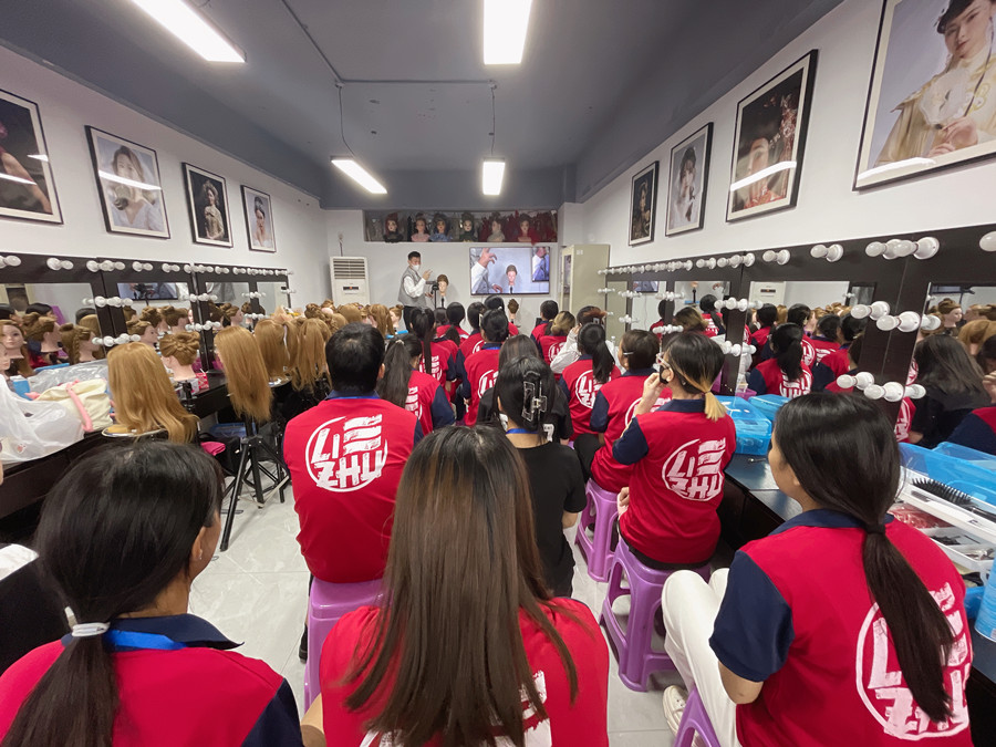 1708487200621877.jpg IMG_1549.JPG