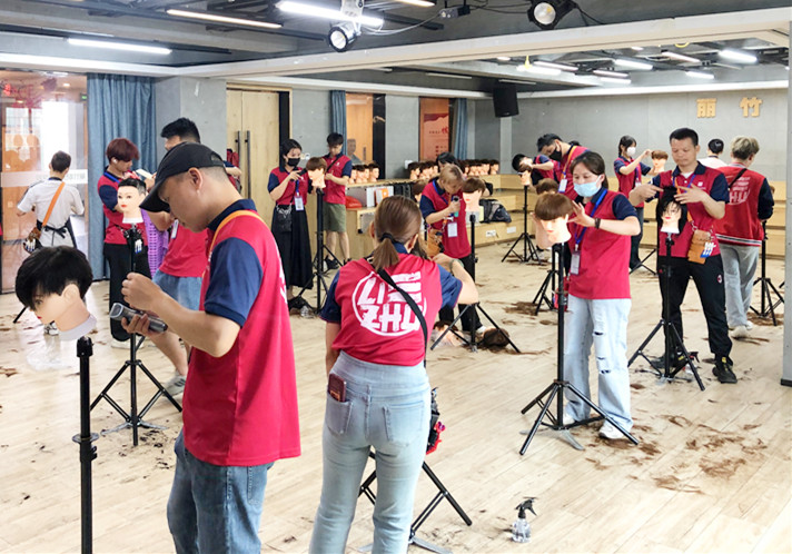 零基礎(chǔ)剪發(fā)培訓：起發(fā)腳