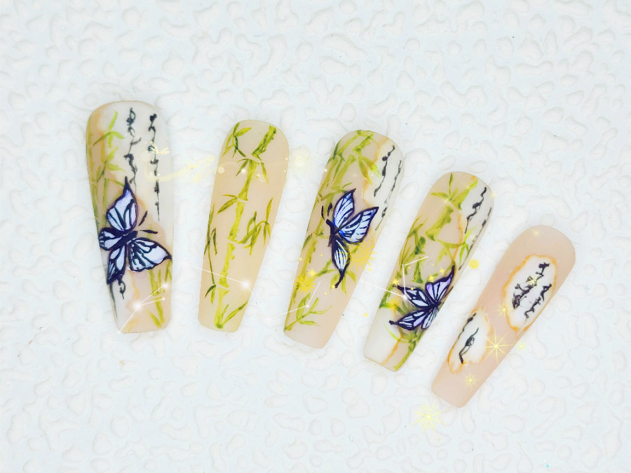 新中式美甲，告訴你南寧美甲去哪里學(xué)比較好？