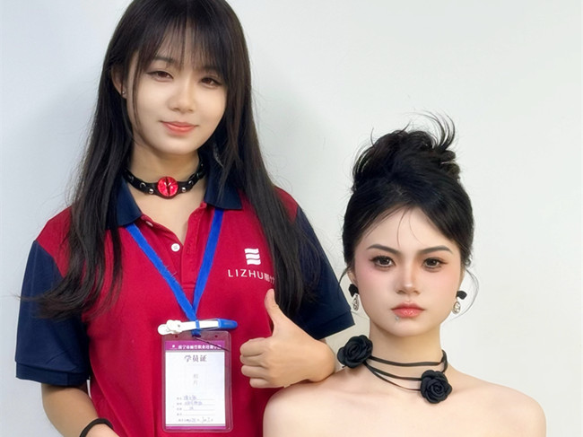 千金禮服造型 | 廣西美妝學(xué)校有哪些？