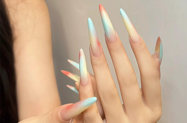 在逃公主美甲，南寧美甲造型設(shè)計(jì)學(xué)校推薦