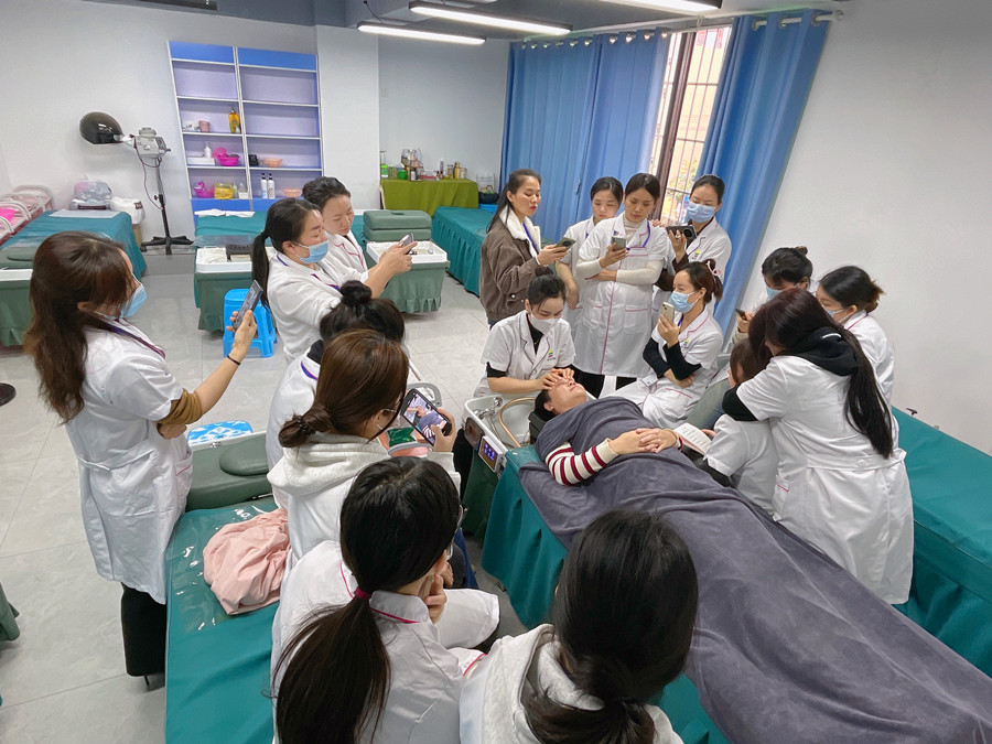 不同時(shí)間進(jìn)行頭療的好處，南寧頭療專業(yè)講解