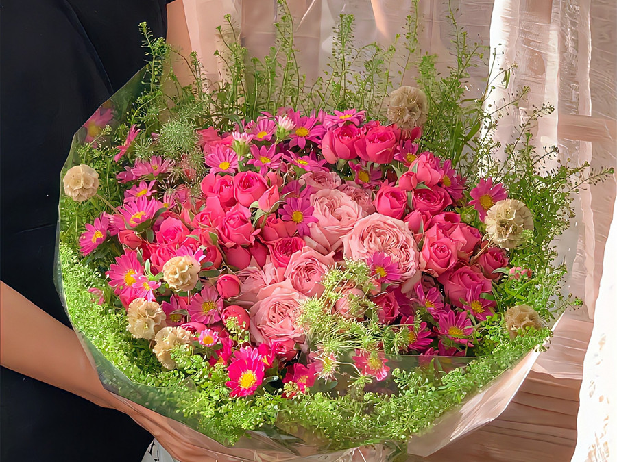 超治愈的春日花束，廣西花藝插花培訓(xùn)學(xué)校作品